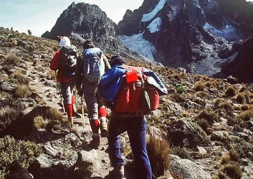 Ascension-et-randonnée-de-6-jours-du-mont-Kenya